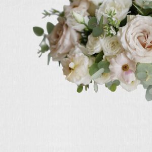 Alternative view of Foto tapeta Designwalls 2 - WhiteRoses    (Bele Vrtnice)